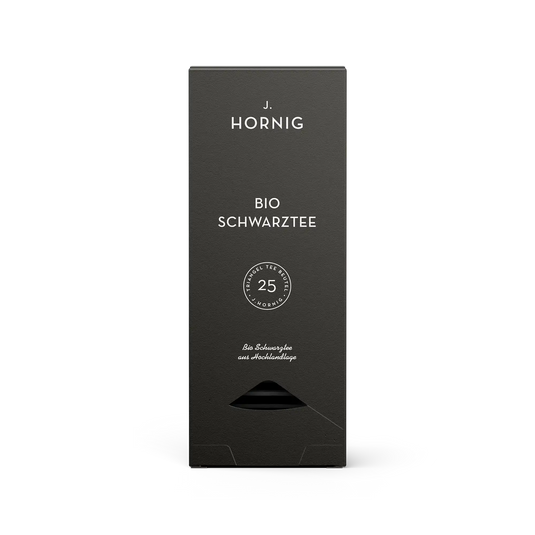 Eine Packung J. Hornig Bio Schwarztee