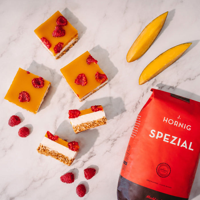 No-Bake-Rezept: Joghurt-Espresso-Mango-Bars