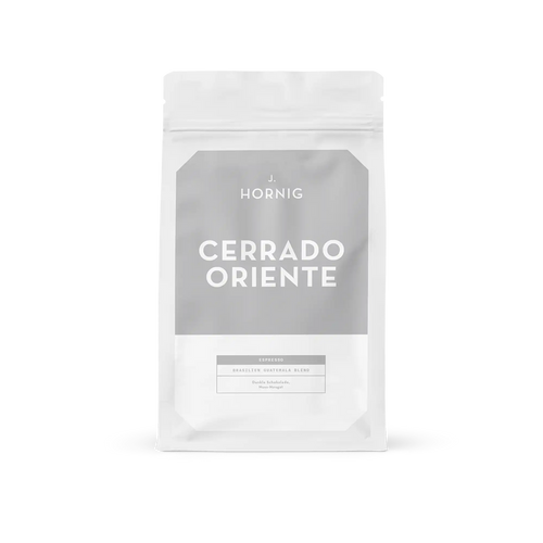 Eine Packung J. Hornig Cerrado Espresso Spezialitätenkaffee 250g.